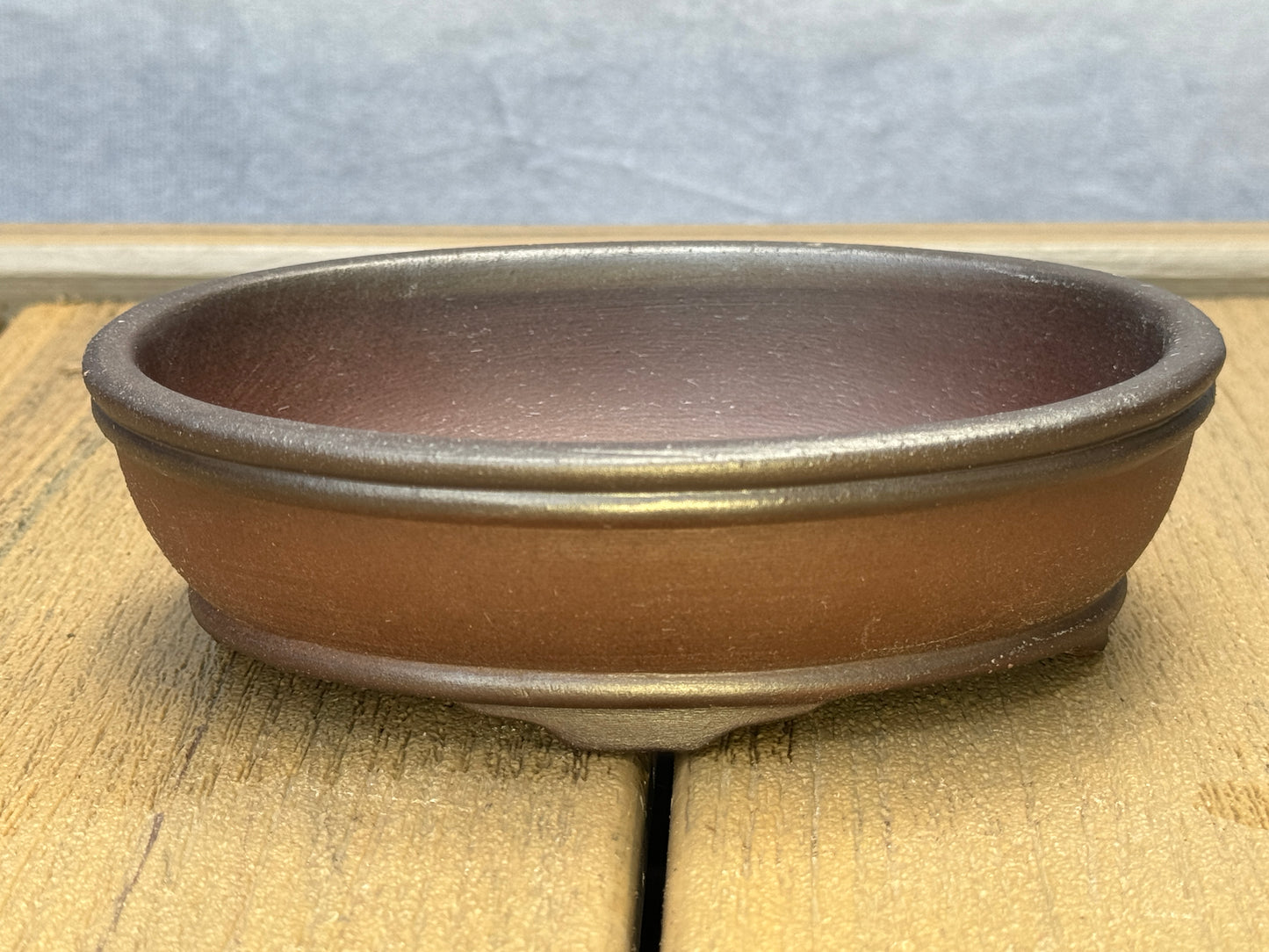 Gradient Finish Unglazed Shallow Oval Pot